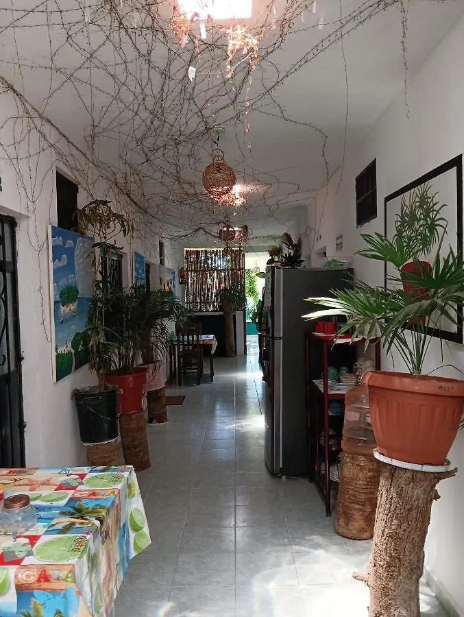 Alojamiento Ya'Ax Nah Playa del Carmen Mexico